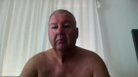 Snapshot of flo221222 chatting on May 22, 2026, 1:39 pm flo221222 online show from May 22, 2026, 1:39 pm