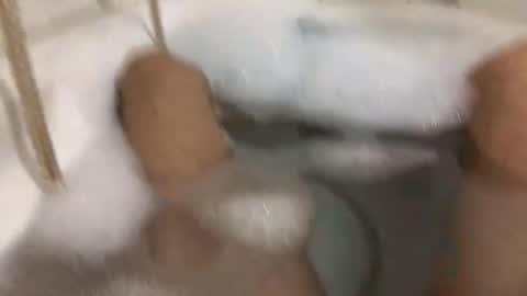 Snapshot of floater_24 chatting on September 30, 2025, 4:56 pm floater_24 online show from September 30, 2025, 4:56 pm