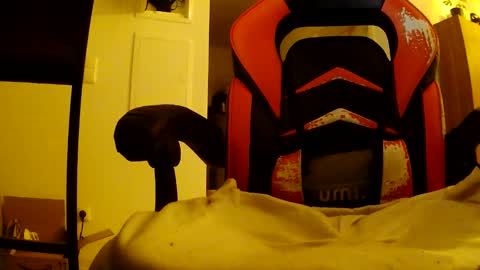 Snapshot of floater_24 chatting on October 10, 2025, 9:36 pm floater_24 online show from October 10, 2025, 9:36 pm