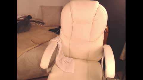 flor3citarockera online show from March 7, 2026, 9:45 pm