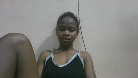 flora48230522373 online show from May 14, 2026, 8:21 am