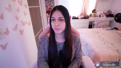 Snapshot of flora_angelical chatting on April 16, 2026, 3:13 pm Angel online show from April 16, 2026, 3:13 pm