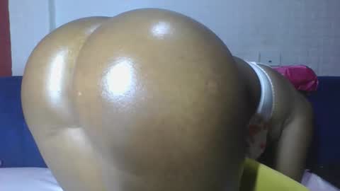 Snapshot of flora_fantasy chatting on March 26, 2026, 9:20 pm fantasy online show from March 26, 2026, 9:20 pm