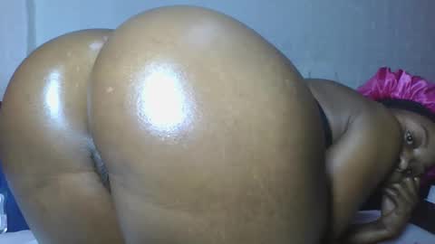 Snapshot of flora_fantasy chatting on April 9, 2026, 6:30 am fantasy online show from April 9, 2026, 6:30 am