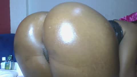 Snapshot of flora_fantasy chatting on April 11, 2026, 11:14 am fantasy online show from April 11, 2026, 11:14 am