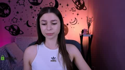 Snapshot of flora_ri chatting on May 18, 2026, 9:15 am just ask me online show from May 18, 2026, 9:15 am