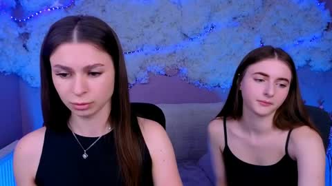 Snapshot of flora_ri chatting on May 28, 2026, 9:28 am just ask me online show from May 28, 2026, 9:28 am