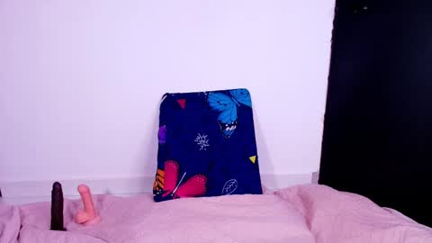Snapshot of flordecayena_ chatting on May 28, 2026, 3:04 am Flordecayena online show from May 28, 2026, 3:04 am