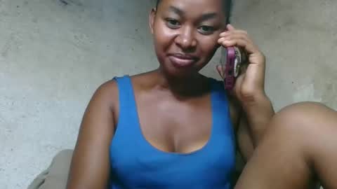 florencia011 online show from January 18, 2026, 12:09 pm