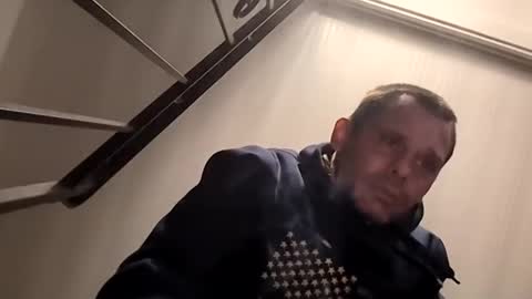 Snapshot of floridaman320 chatting on December 15, 2025, 5:23 am floridaman320 online show from December 15, 2025, 5:23 am