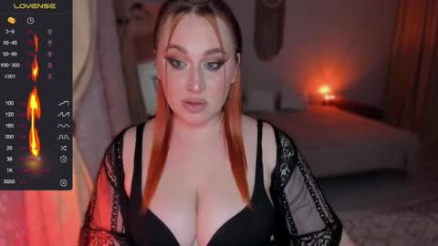 Camelia online show from November 24, 2025, 3:56 pm