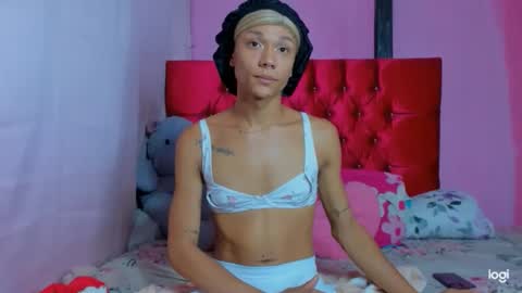 Flower weed online show from March 21, 2026, 5:12 am