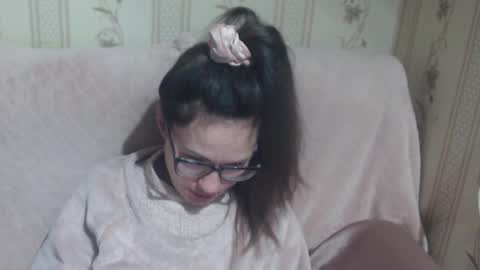 say meow and send tip  online show from February 15, 2026, 7:54 pm