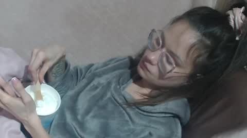 say meow and send tip  online show from March 23, 2026, 8:02 pm