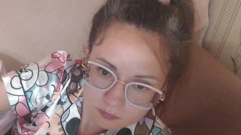say meow and send tip  online show from May 16, 2026, 12:07 am