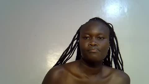 flowerdiva002 online show from December 17, 2025, 6:03 pm