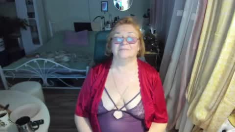 Flowerlower online show from April 16, 2026, 9:39 pm