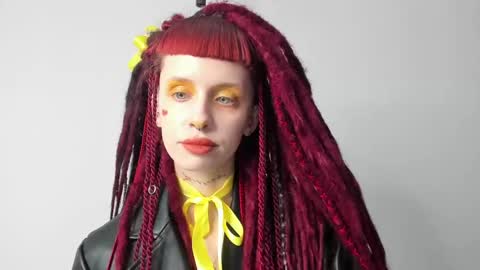 Snapshot of flowerofsin2001 chatting on March 5, 2025, 11:38 am Flower online show from March 5, 2025, 11:38 am