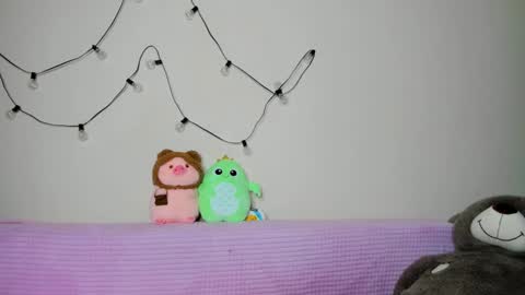 Snapshot of flowerofsin2001 chatting on October 7, 2025, 3:53 pm Flower online show from October 7, 2025, 3:53 pm