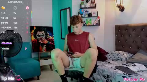 flowers109 online show from November 19, 2025, 11:05 pm