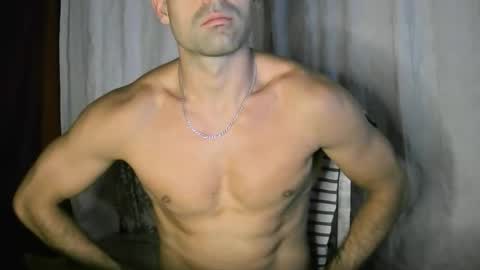 floyd1846652 online show from December 17, 2025, 4:51 am