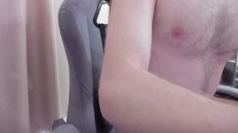 Snapshot of fluffycat_ chatting on December 12, 2024, 10:13 am fluffycat online show from December 12, 2024, 10:13 am