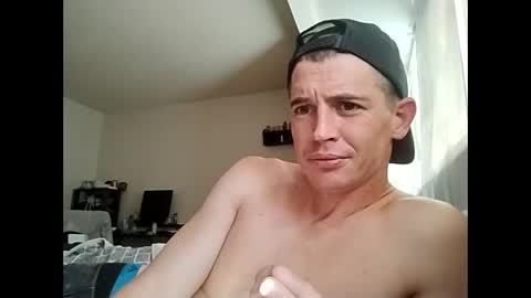 flybuy2525 online show from October 9, 2025, 9:24 pm