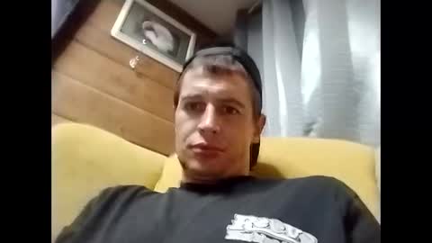 flybuy2525 online show from November 17, 2025, 12:11 pm