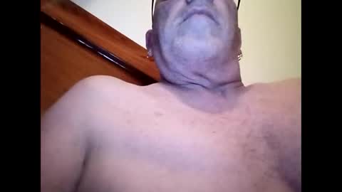 flye63 online show from March 23, 2026, 4:33 pm