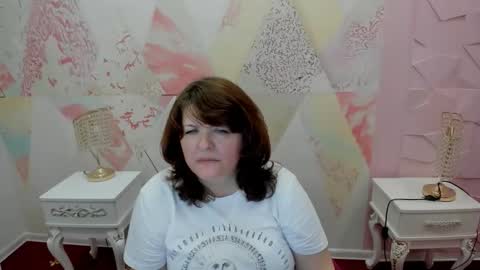 flying_sakura online show from May 19, 2026, 12:44 pm