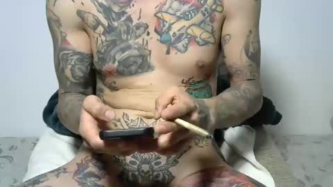 Snapshot of flylen chatting on January 15, 2025, 7:01 pm flylen online show from January 15, 2025, 7:01 pm