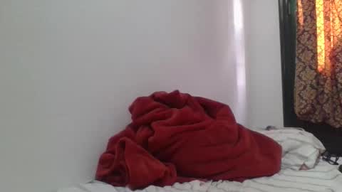 flylen online show from February 10, 2026, 10:19 am