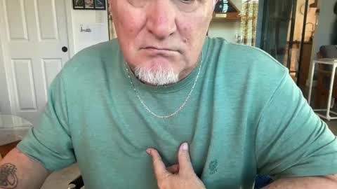 fnkywht60smthng_ online show from February 13, 2026, 11:12 pm