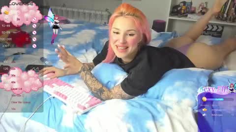 Snapshot of folinskaayaa chatting on December 19, 2024, 9:07 am folinskaayaa online show from December 19, 2024, 9:07 am