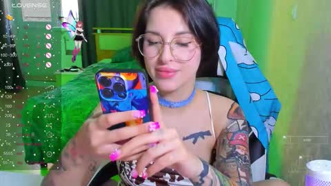 Snapshot of folinskaayaa chatting on October 16, 2025, 5:30 am folinskaayaa online show from October 16, 2025, 5:30 am