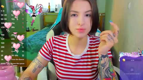 folinskaayaa online show from February 16, 2026, 5:36 am