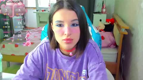 folinskaayaa online show from June 3, 2026, 7:11 am