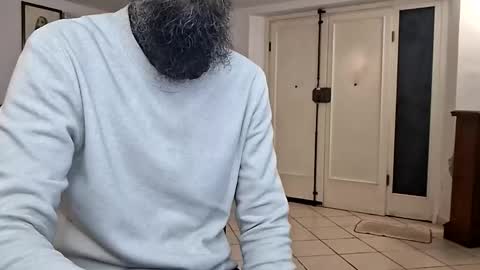 followmenow1985 online show from February 26, 2026, 11:26 pm