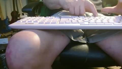 Fooman1007 online show from April 10, 2026, 6:07 am