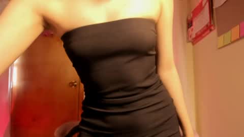 Snapshot of forbidden_candy_ chatting on May 23, 2026, 7:51 pm forbidden candy online show from May 23, 2026, 7:51 pm