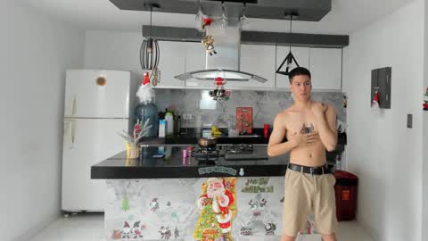 PITER ZOWIE NAD JANSER online show from December 17, 2024, 1:27 pm