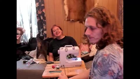 Forest Royalty online show from October 11, 2025, 5:22 pm