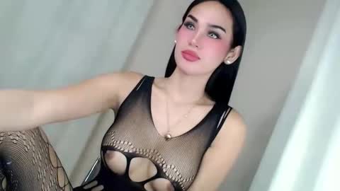 KHATRINA STACIE MARIE online show from April 6, 2026, 11:27 pm