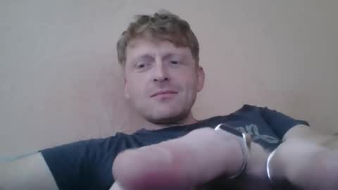 Snapshot of forgotten_lover chatting on October 24, 2025, 9:17 am forgotten_lover online show from October 24, 2025, 9:17 am