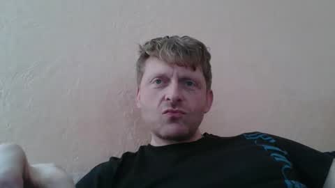 forgotten_lover online show from February 13, 2026, 9:16 am