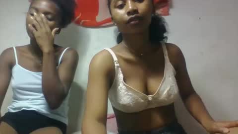 Snapshot of fotsychan chatting on December 14, 2025, 11:04 am fotsychan online show from December 14, 2025, 11:04 am