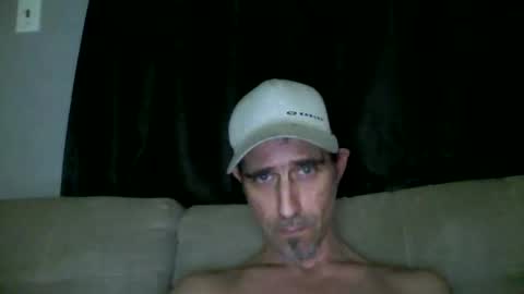 fouraide42 online show from February 1, 2026, 7:29 am