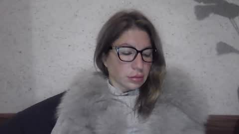 Snapshot of fox_red_lady7 chatting on December 2, 2024, 10:34 pm fox_red_lady7 online show from December 2, 2024, 10:34 pm