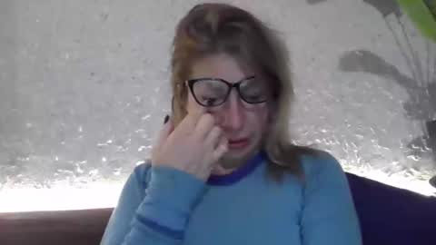 Snapshot of fox_red_lady7 chatting on December 5, 2024, 9:28 pm fox_red_lady7 online show from December 5, 2024, 9:28 pm