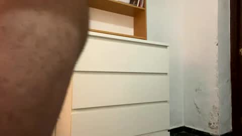 Snapshot of foxfreshwill chatting on November 10, 2025, 6:01 am foxfreshwill online show from November 10, 2025, 6:01 am